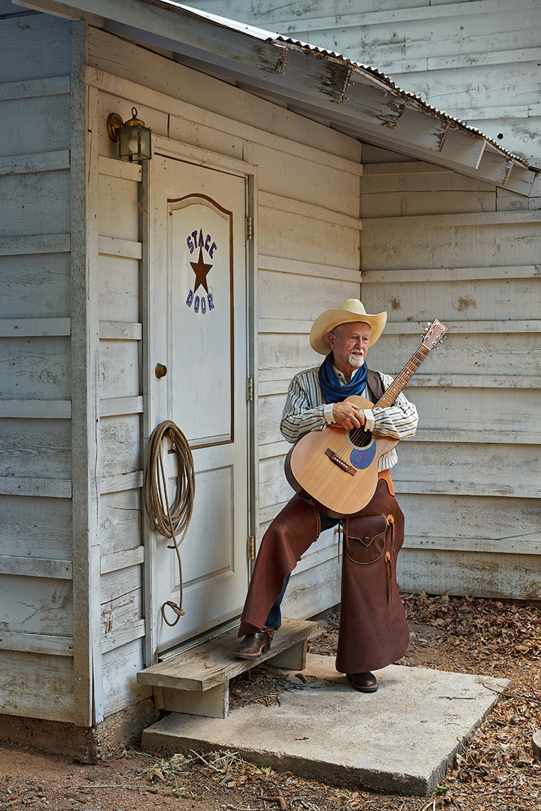 A cowboy poet waiting to perform, Sierra Vista, Arizona